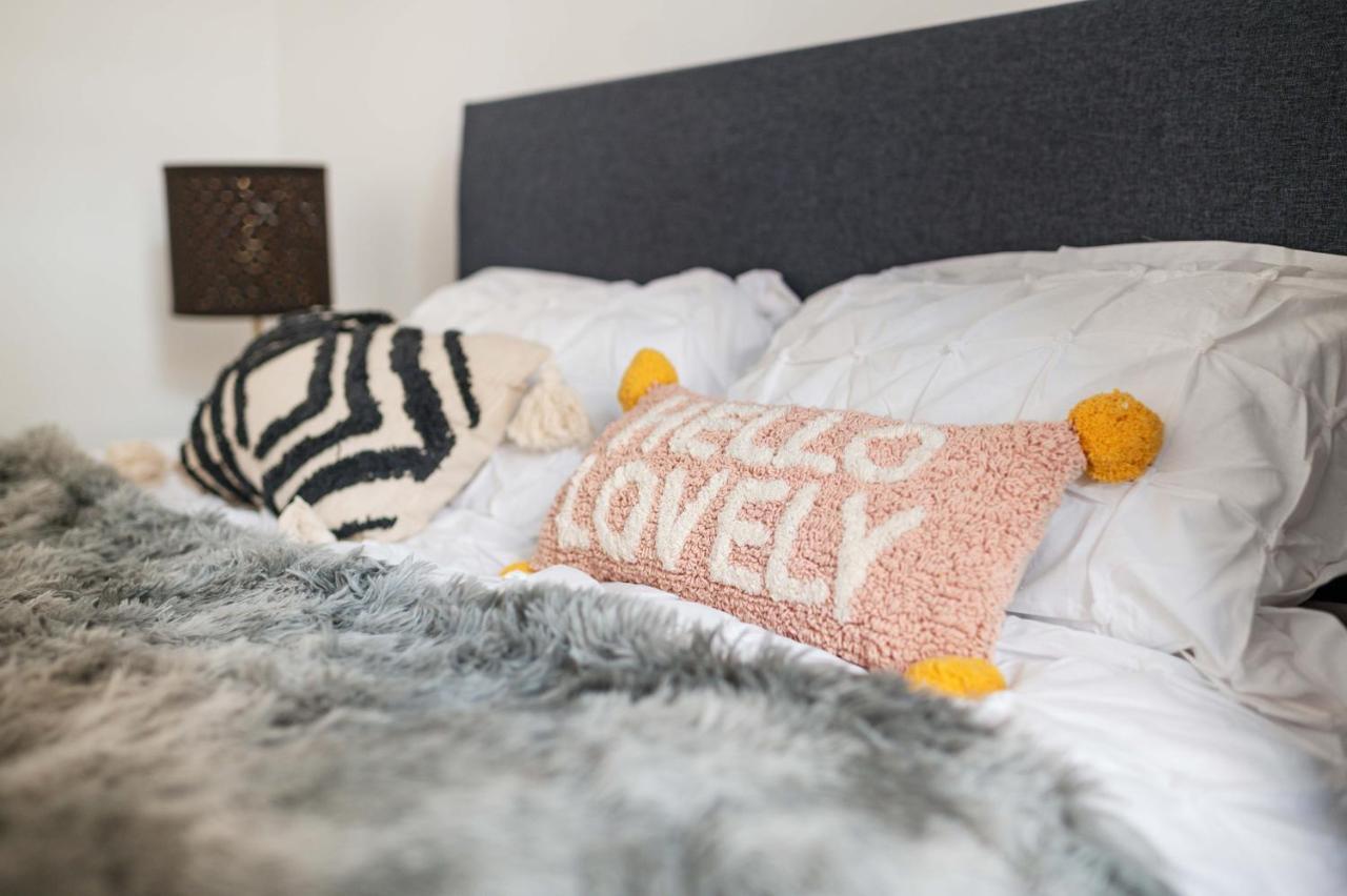 Charming Newly Refurb 2-Bed 2-Bath Whole Apartment Near Hyde Park & Kensington, Prime Paddington Location Zone 1 London Kültér fotó