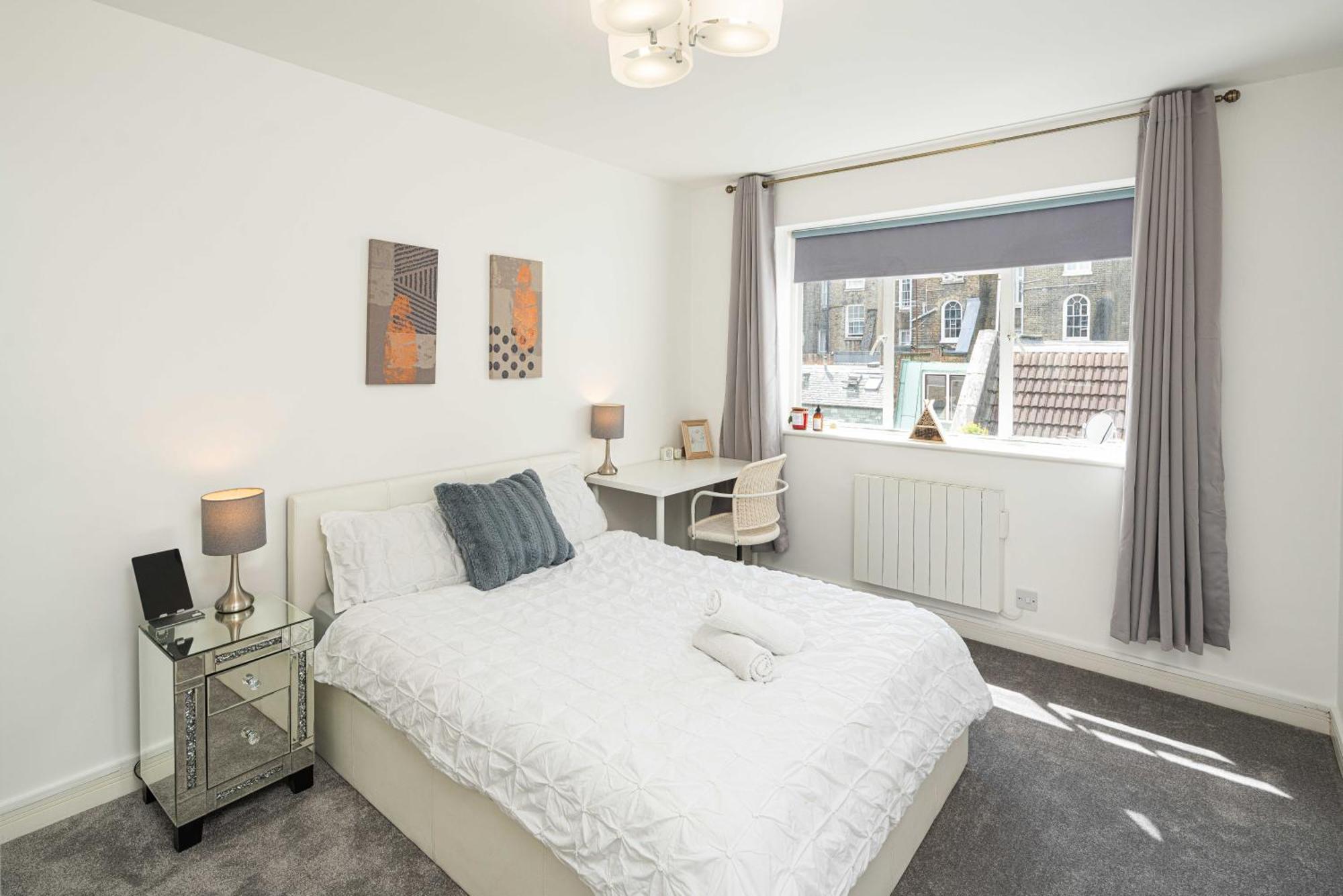 Charming Newly Refurb 2-Bed 2-Bath Whole Apartment Near Hyde Park & Kensington, Prime Paddington Location Zone 1 London Kültér fotó